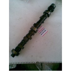 MD137163 MITSUBISHI L300 SAĞ EKSANTRİK MİL